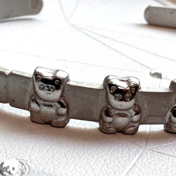 🧸Stylish Vintage Brushed and Polished Sterling Silver Teddy Bear Cuff Bracelet - Picture 9 of 12